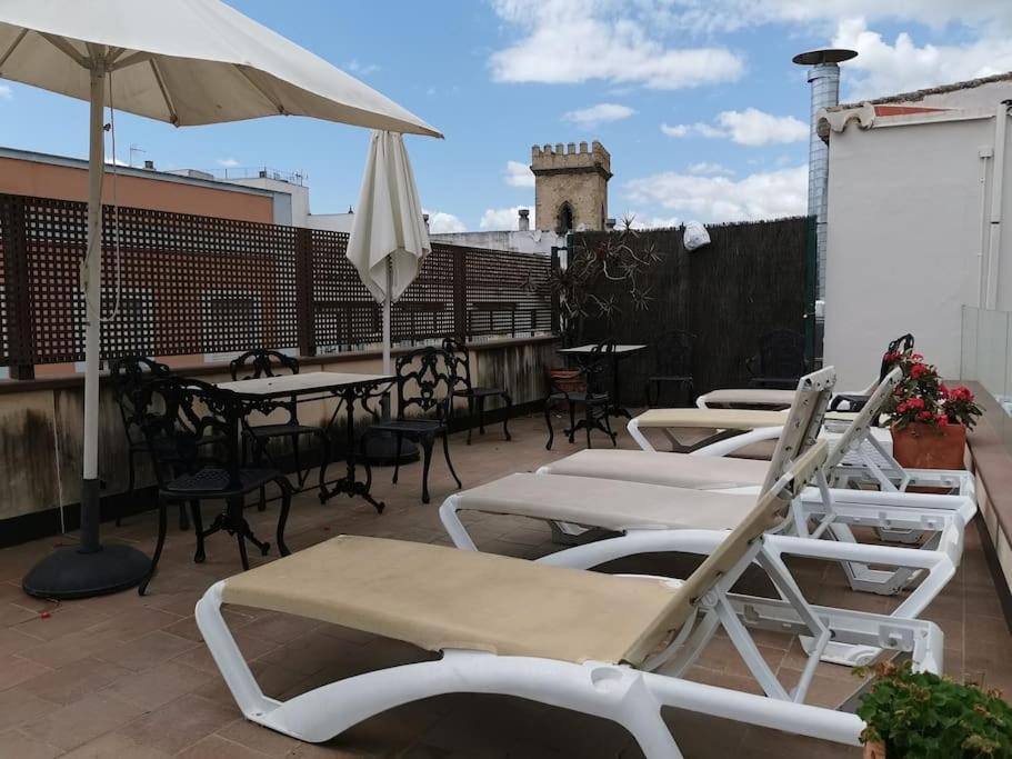 Apartamento Con Encanto En Patio Sevillano Екстер'єр фото