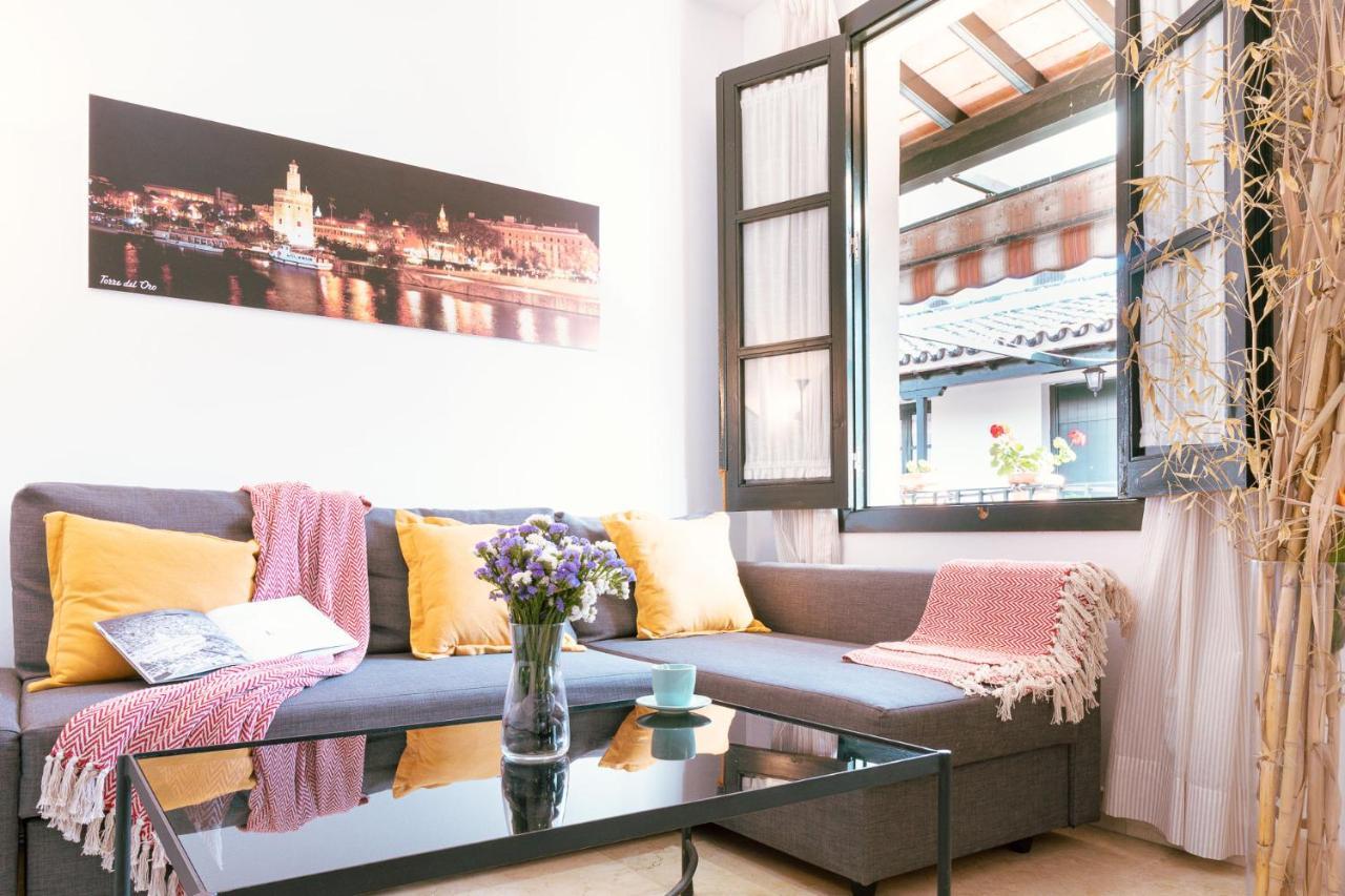 Apartamento Con Encanto En Patio Sevillano Екстер'єр фото