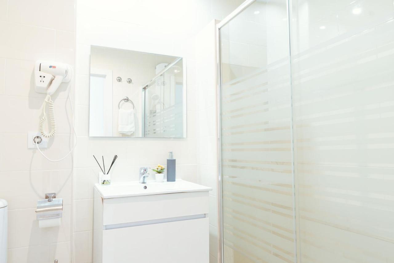 Apartamento Con Encanto En Patio Sevillano Екстер'єр фото